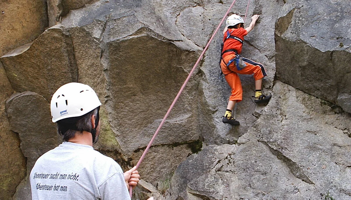 Klettergartenfahrten in den Klettergarten Metten | © Denk Alexander