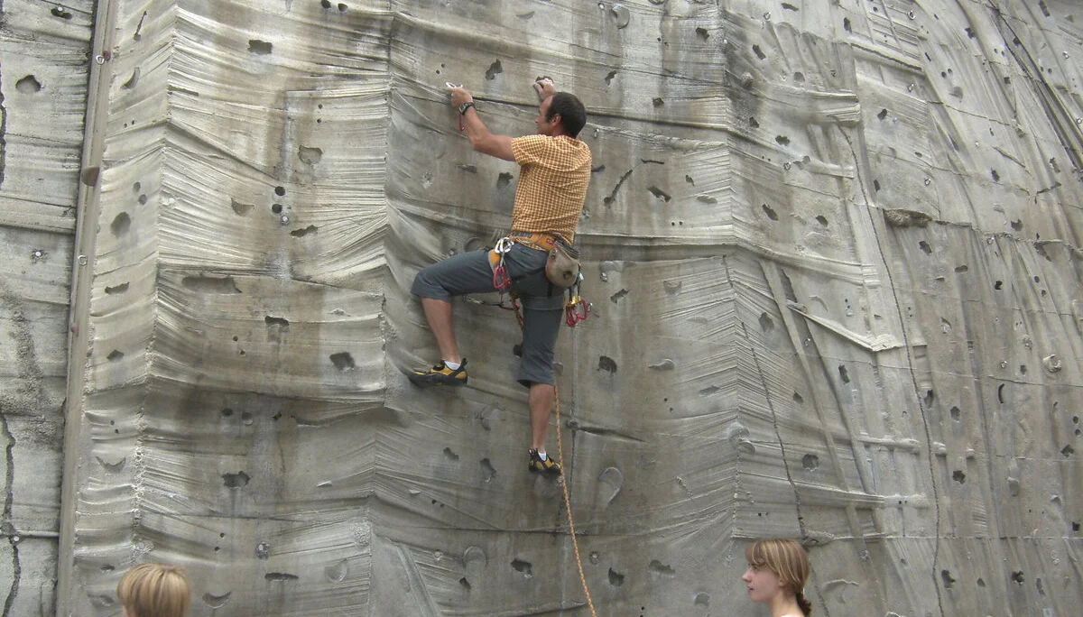 In der DAV Kletteranlage München/Thalkirchen | © Drexler Magarete