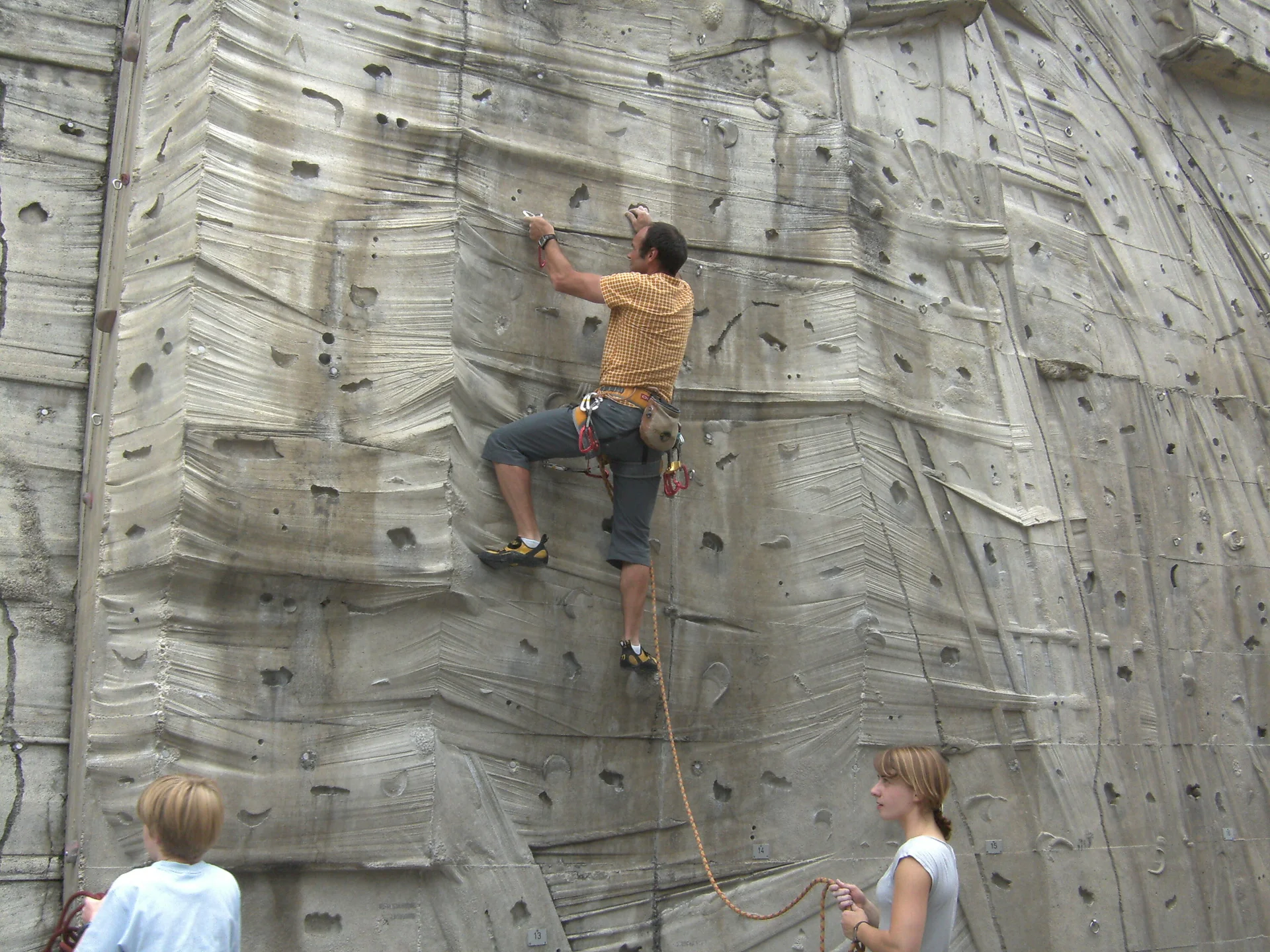In der DAV Kletteranlage München/Thalkirchen | © Drexler Magarete