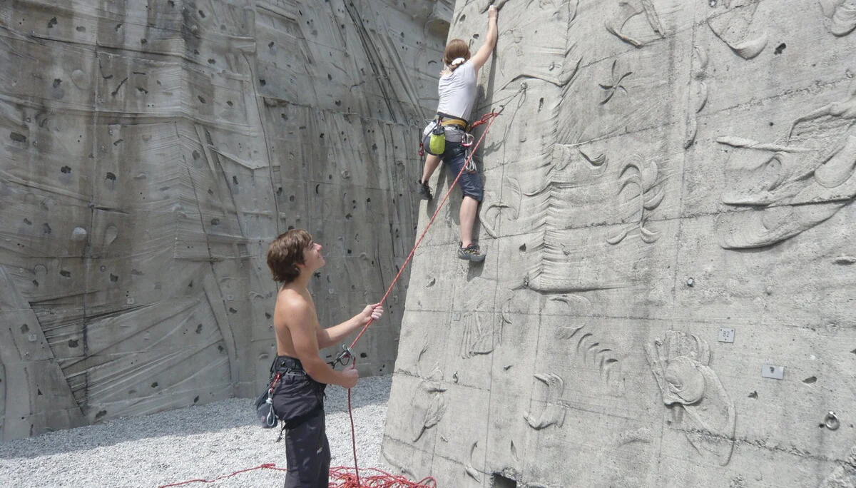In der DAV Kletteranlage München/Thalkirchen | © Drexler Magarete