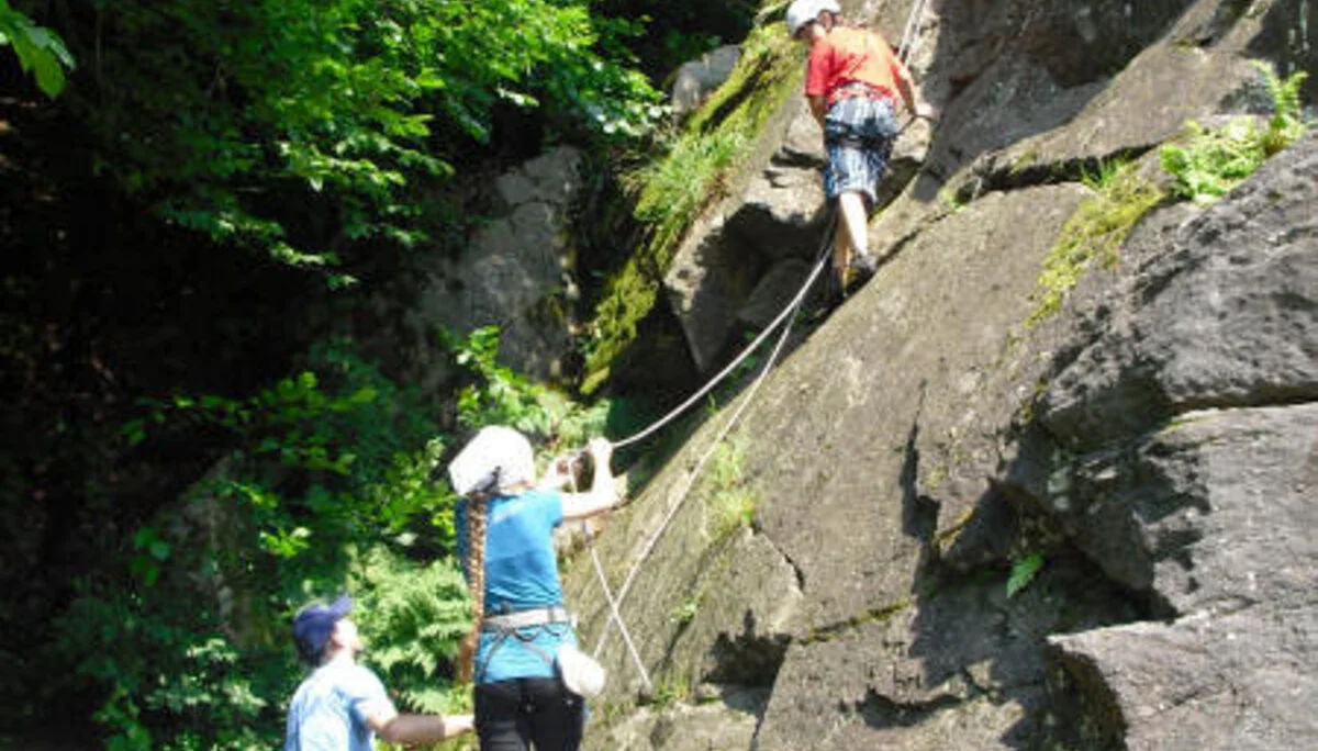 Klettergruppe am Inntalklettergarten | © Ludwig Able