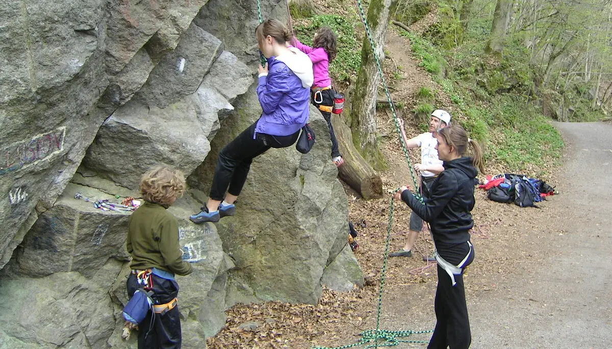 Klettergruppe am Inntalklettergarten | © Widl Konrad