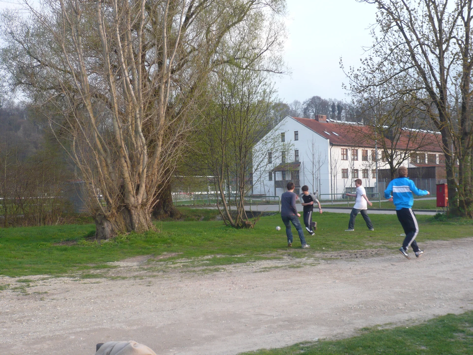Slackline und Ball | © Drexler Magarete