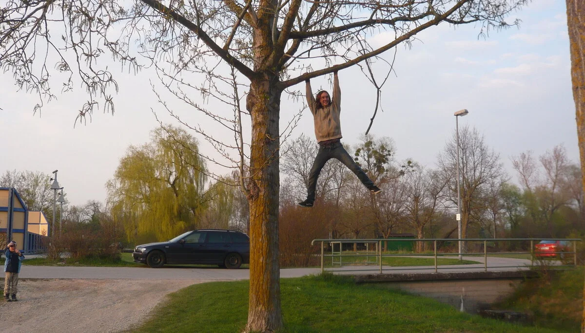 Slackline und Ball | © Drexler Magarete