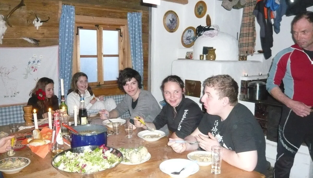 Jugend vom DAV Dingolfing beim Alpinskifahren | © Drexler Margarete