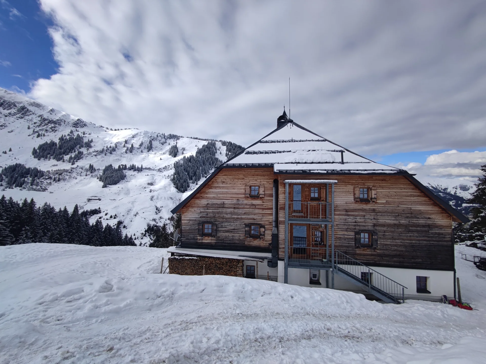Bochumer Hütte Schneespaß | © Schlappinger Anna