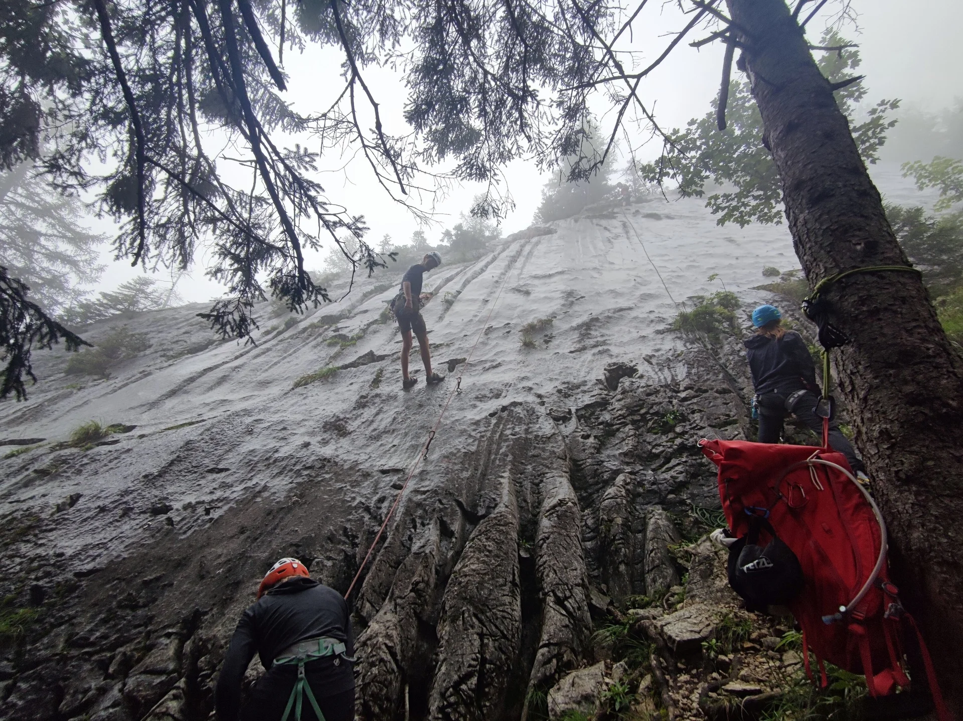 jDAV Dingolfing unterwegs in den Bergen | © Schlappinger Anna
