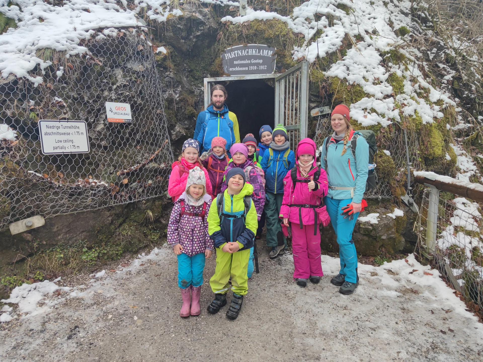 Titelfoto - Vor der Partnachklamm | © Anna Schlappinger