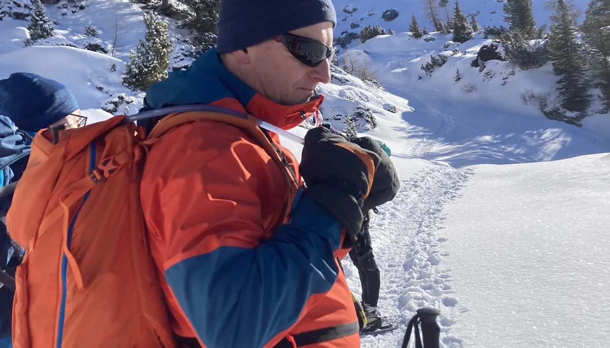 Jugendliche der Alpenvereinssektion Dingolfing absolvieren Klettersteig-Schulung im Rofan-Gebirge | © Kiermeier Christian