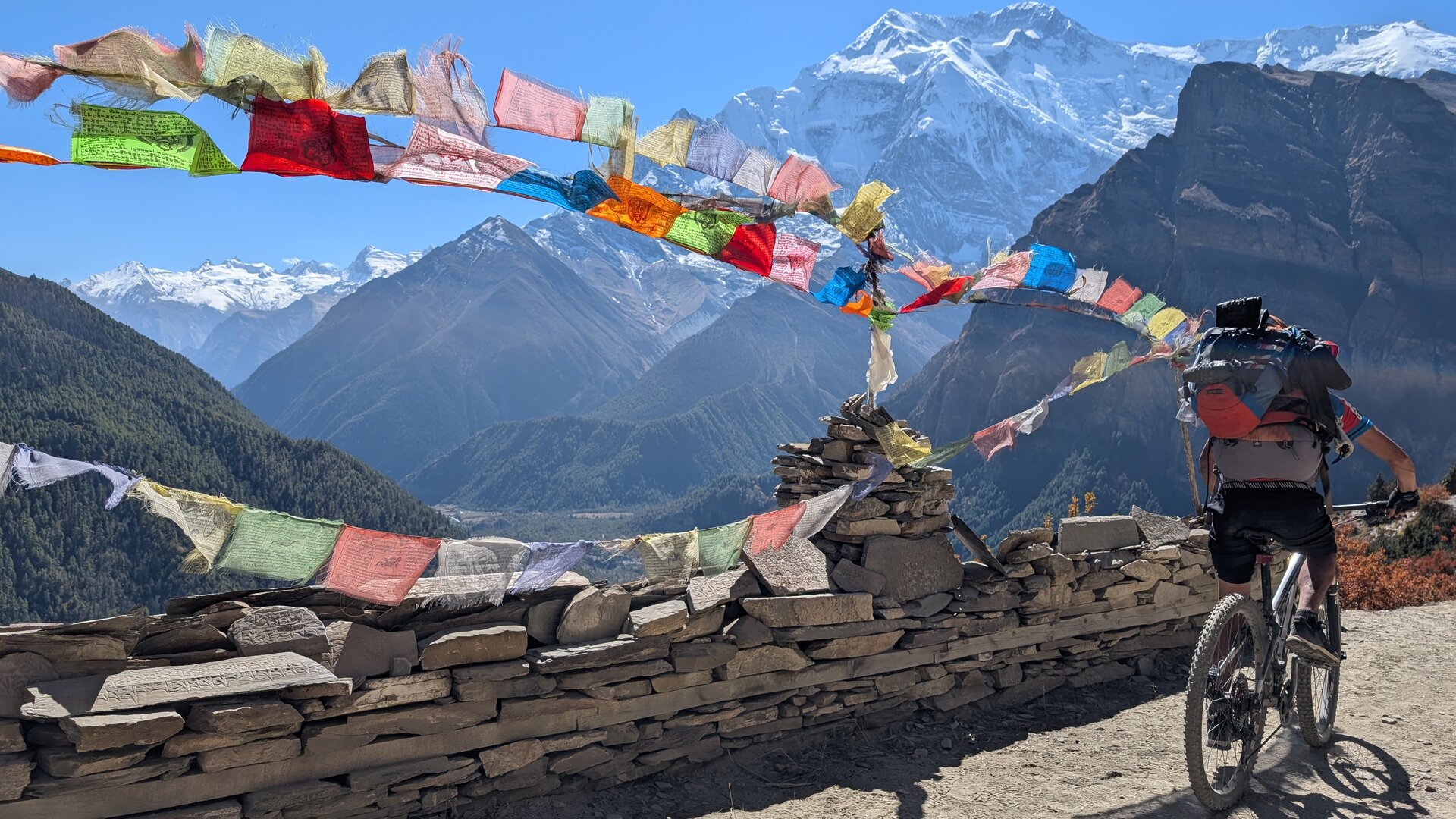 Mit dem Mountainbike um die Annapurna | © Witzelsperger Karin Mit dem Mountainbike um die Annapurna | © Witzelsperger Karin