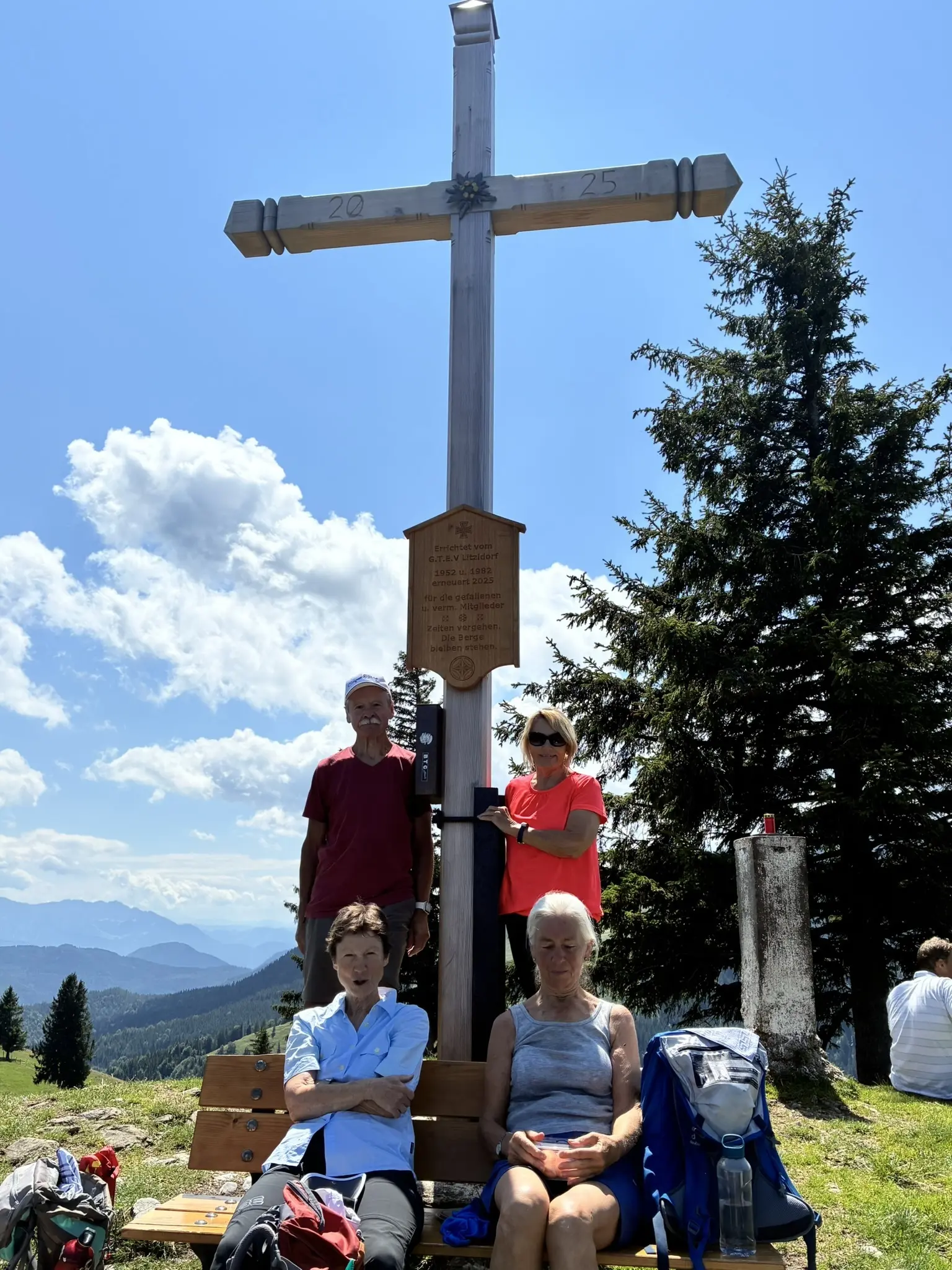 Gemütliche Rundwanderung auf den Farrenpoint | © Killesreiter Marlene