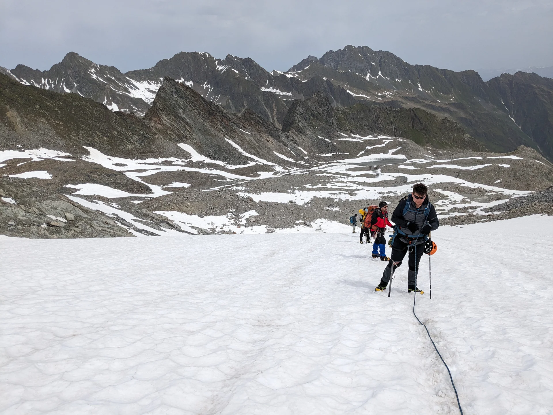 Steigeisen gehen, Anseilen am Gletscher, Innere Sommerwand | © Ernst Konrad