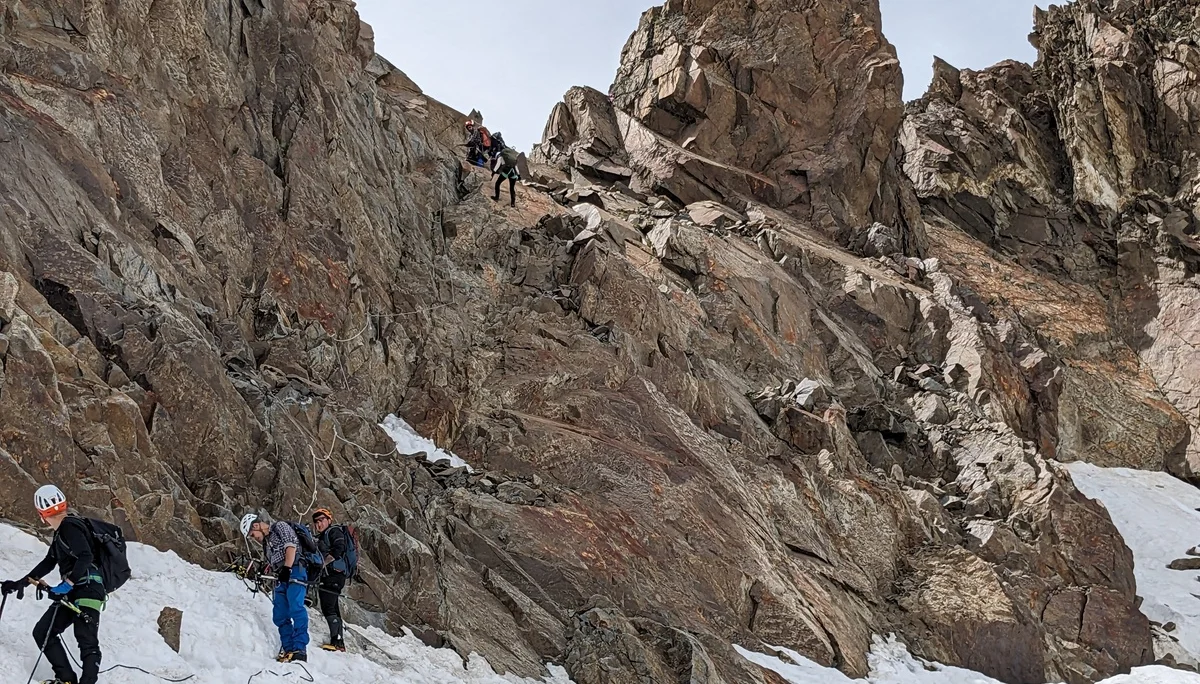 Steigeisen gehen, Anseilen am Gletscher, Innere Sommerwand | © Ernst Konrad