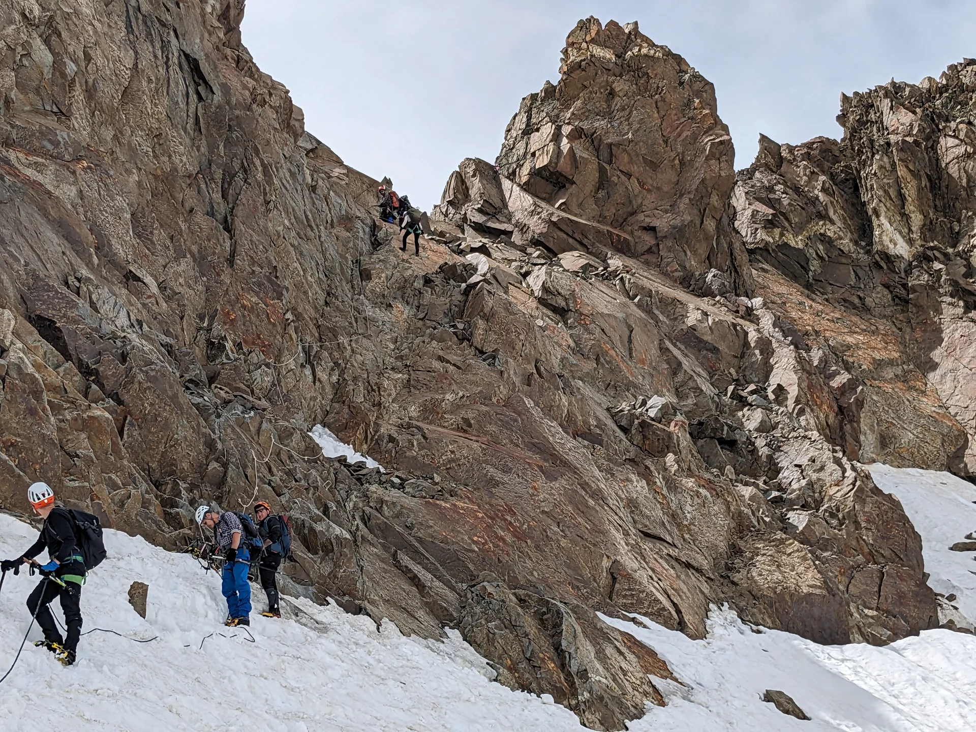 Steigeisen gehen, Anseilen am Gletscher, Innere Sommerwand | © Ernst Konrad
