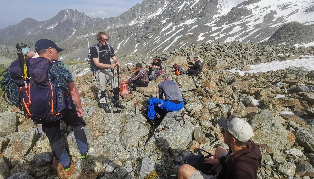 Steigeisen gehen, Anseilen am Gletscher, Innere Sommerwand | © Ernst Konrad
