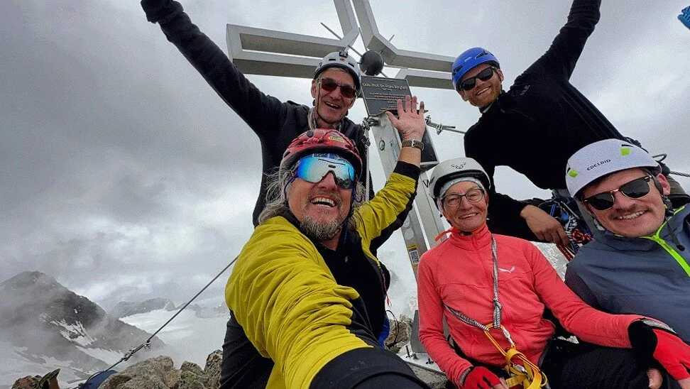 DAV Sektion Dingolfing auf Gletscherkurs im Stubaital | © Ernst Konrad