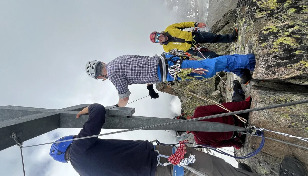DAV Sektion Dingolfing auf Gletscherkurs im Stubaital | © Ernst Konrad