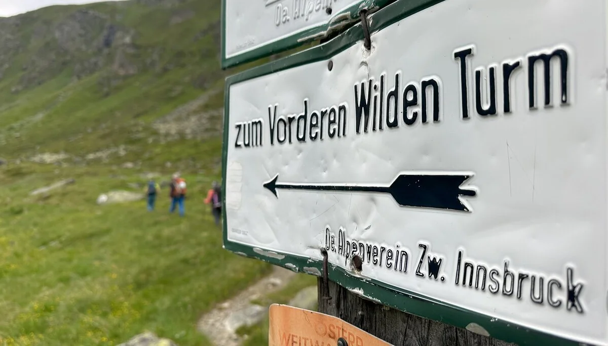 DAV Sektion Dingolfing auf Gletscherkurs im Stubaital | © Ernst Konrad