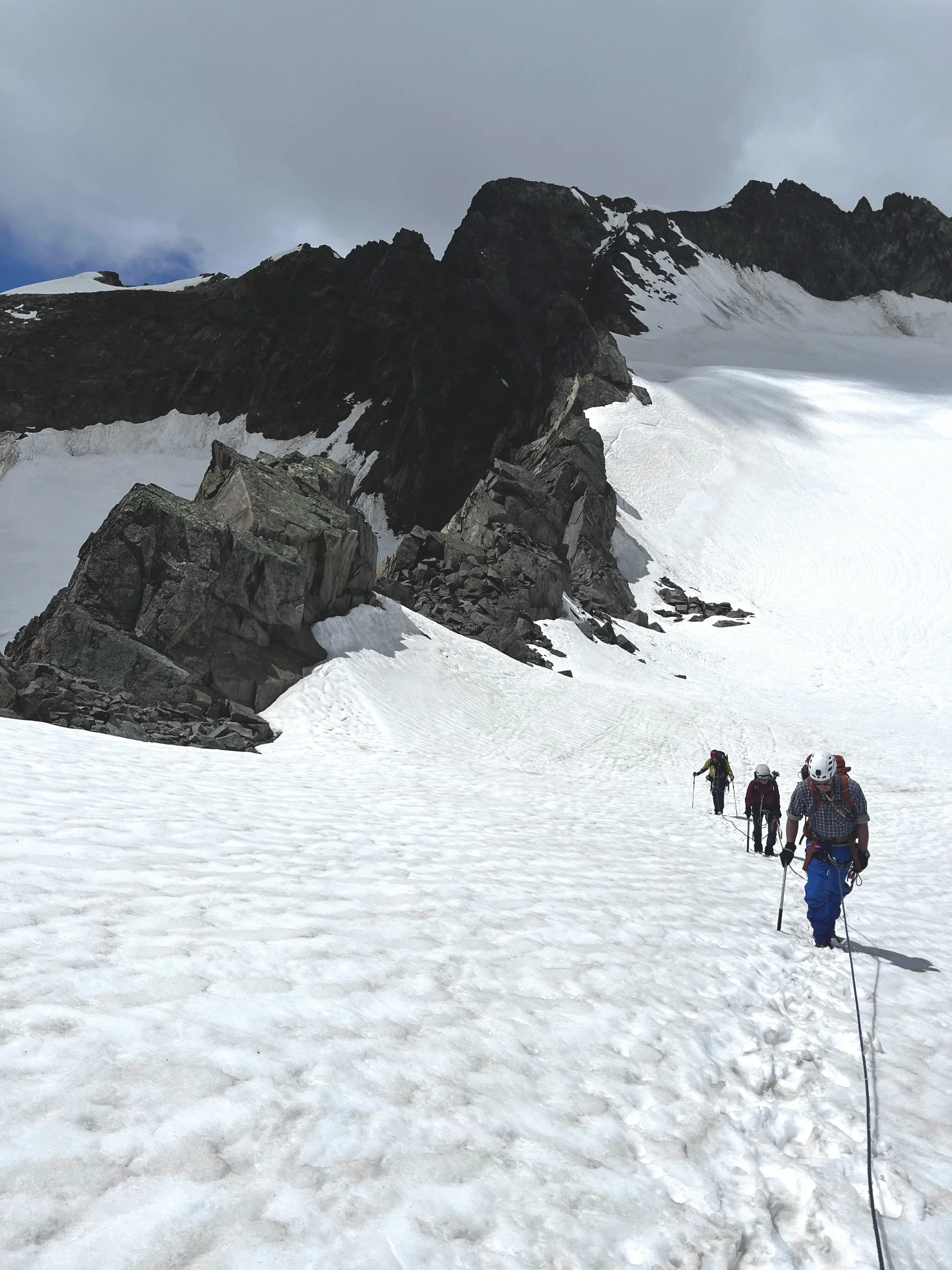 DAV Sektion Dingolfing auf Gletscherkurs im Stubaital | © Ernst Konrad