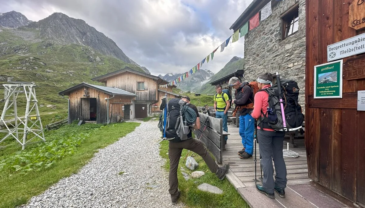 DAV Sektion Dingolfing auf Gletscherkurs im Stubaital | © Ernst Konrad