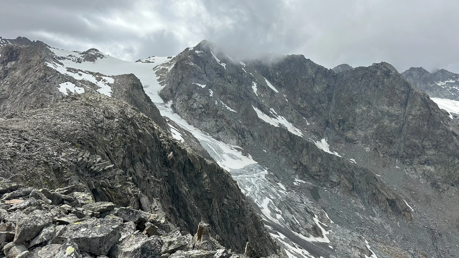 DAV Sektion Dingolfing auf Gletscherkurs im Stubaital | © Ernst Konrad