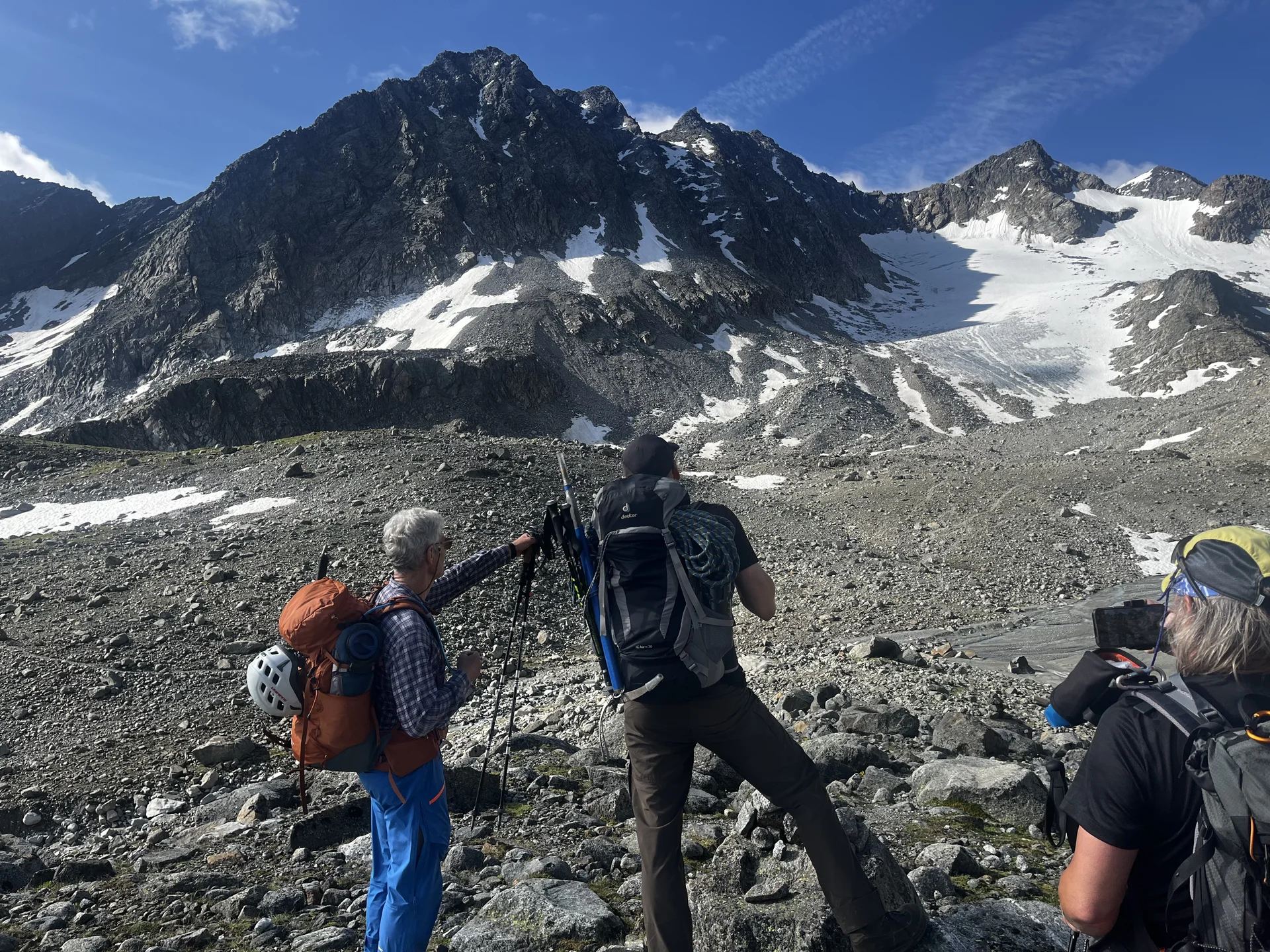 DAV Sektion Dingolfing auf Gletscherkurs im Stubaital | © Ernst Konrad