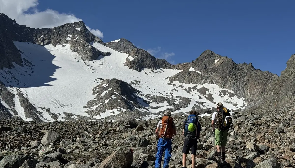 Gletscherkurs des DAV Dingolfing bei Kaiserwetter | © Ernst Konrad