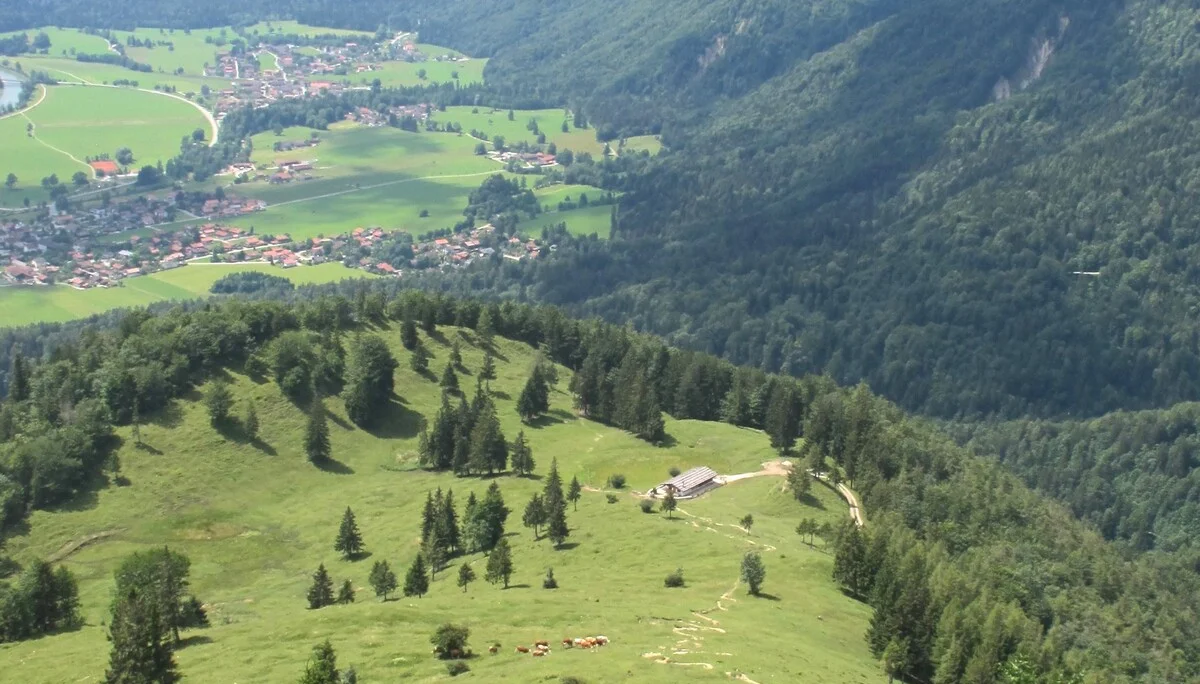 Auf einsamen Wegen auf die Hochplatte | © Hibler Toni