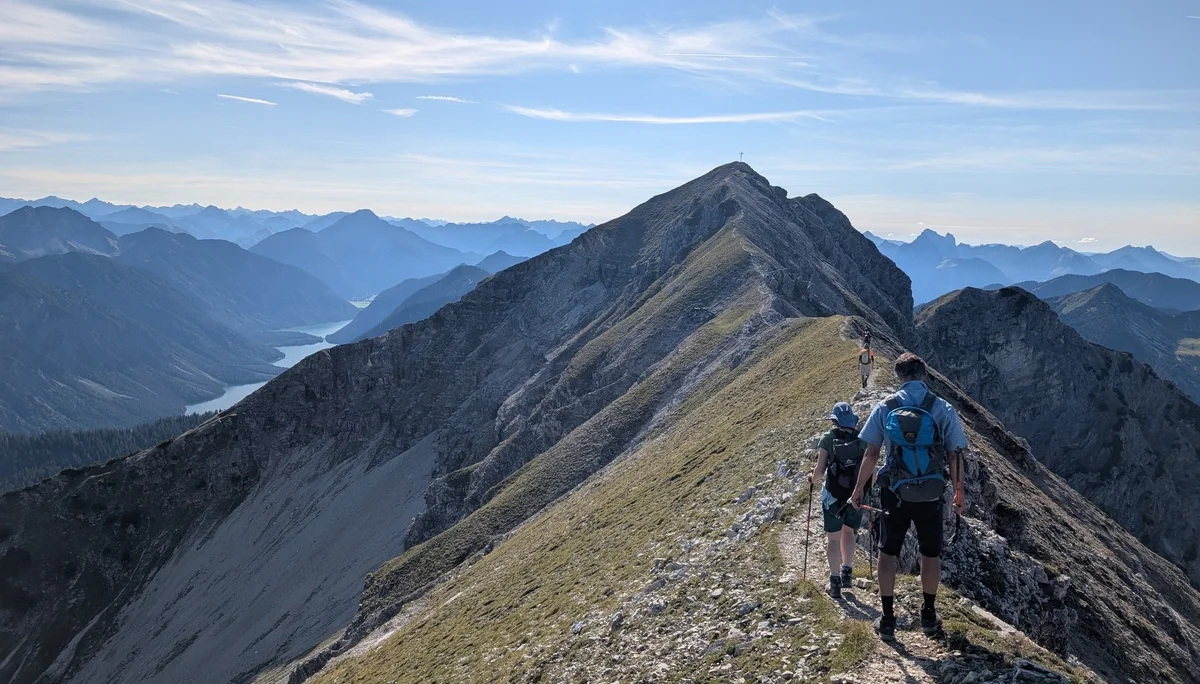 Überschreitung der Geierköpfe in den Ammergauer Alpen | © Witzelsperger Karin