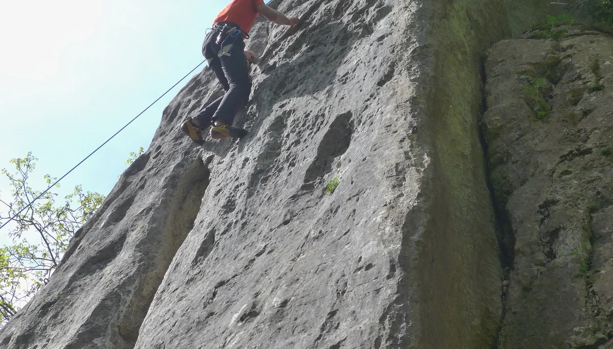 Ausfahrt zum Klettergarten Prunn im Altmühltal | © Able Ludwig