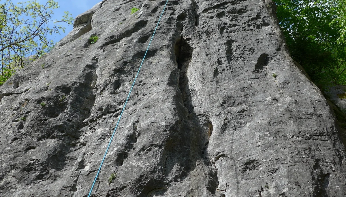 Ausfahrt zum Klettergarten Prunn im Altmühltal | © Able Ludwig