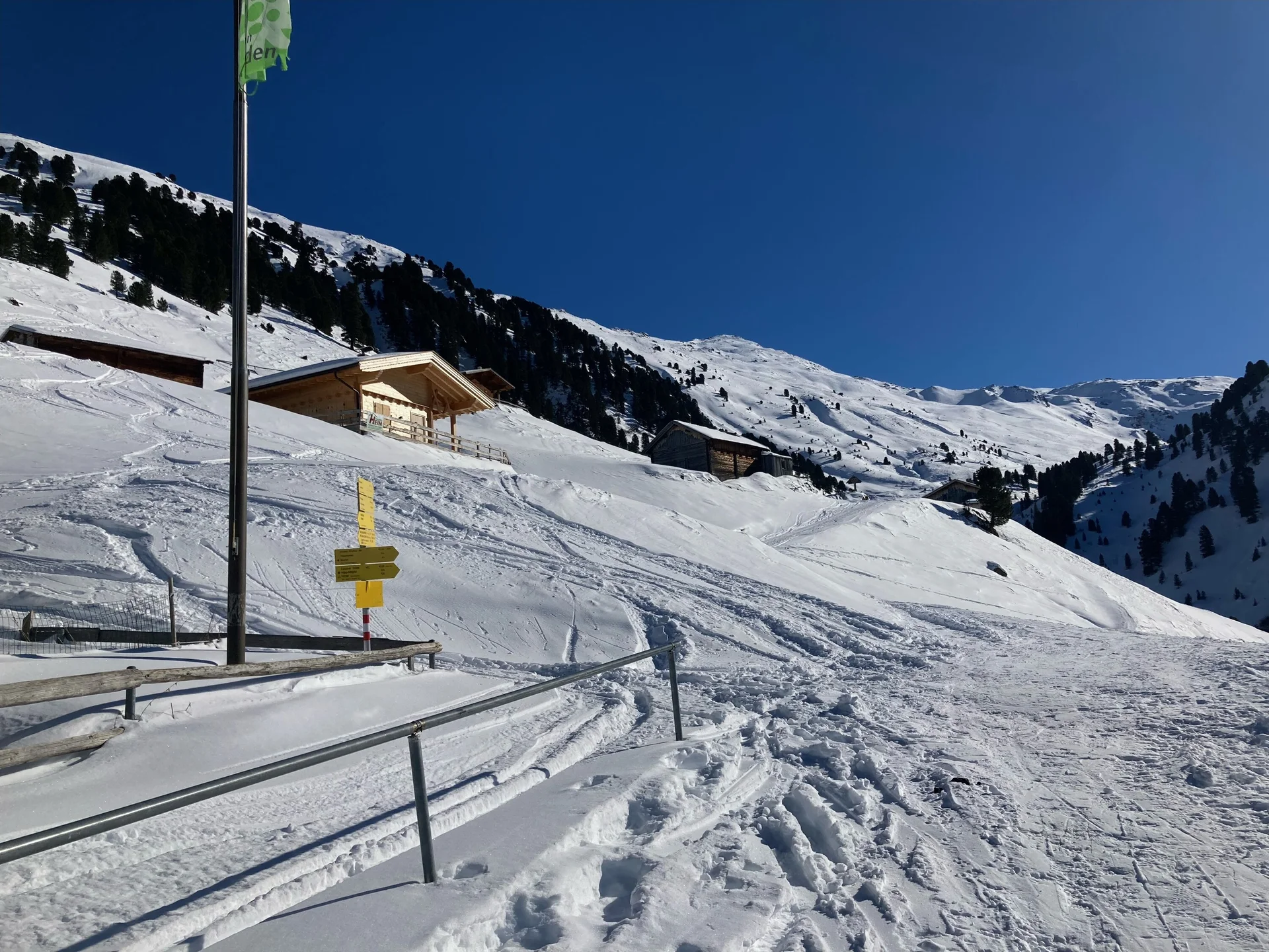 Skitourentage auf der Weidener Hütte  | © Able Ludwig