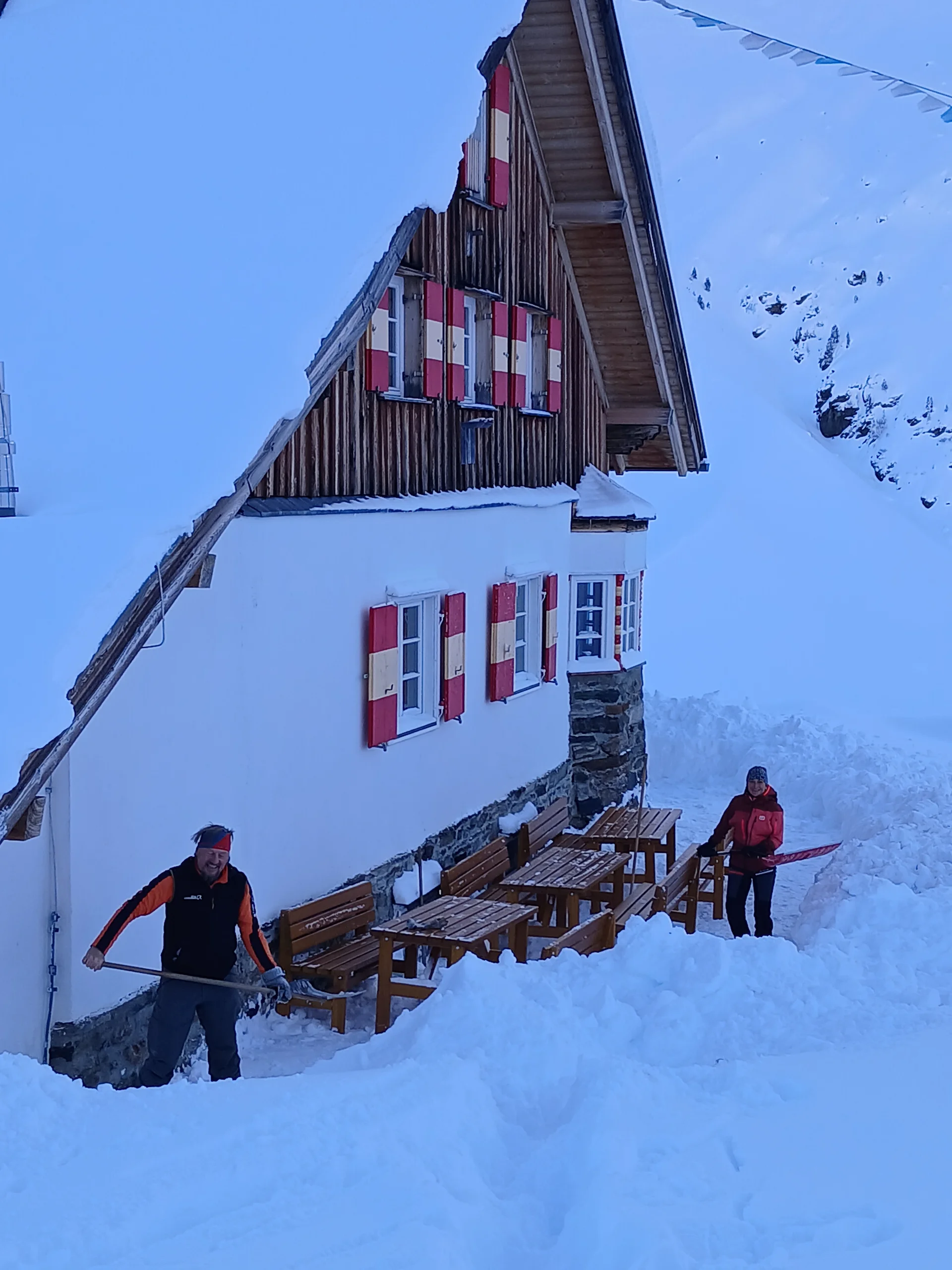 Pulvrige Tage auf der Potsdamerhütte | © Roglmeier Christian