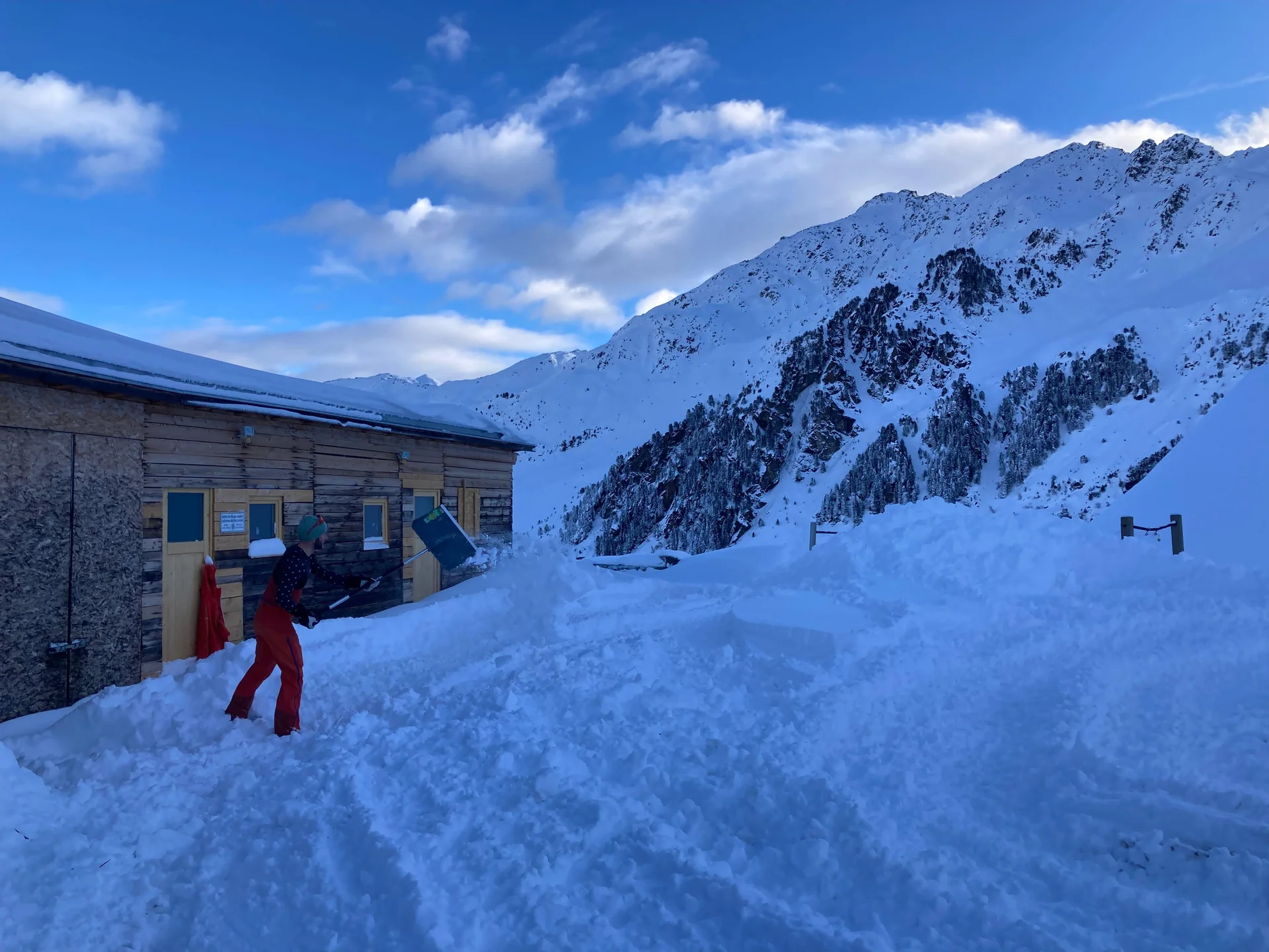 Pulvrige Tage auf der Potsdamerhütte | © Roglmeier Christian