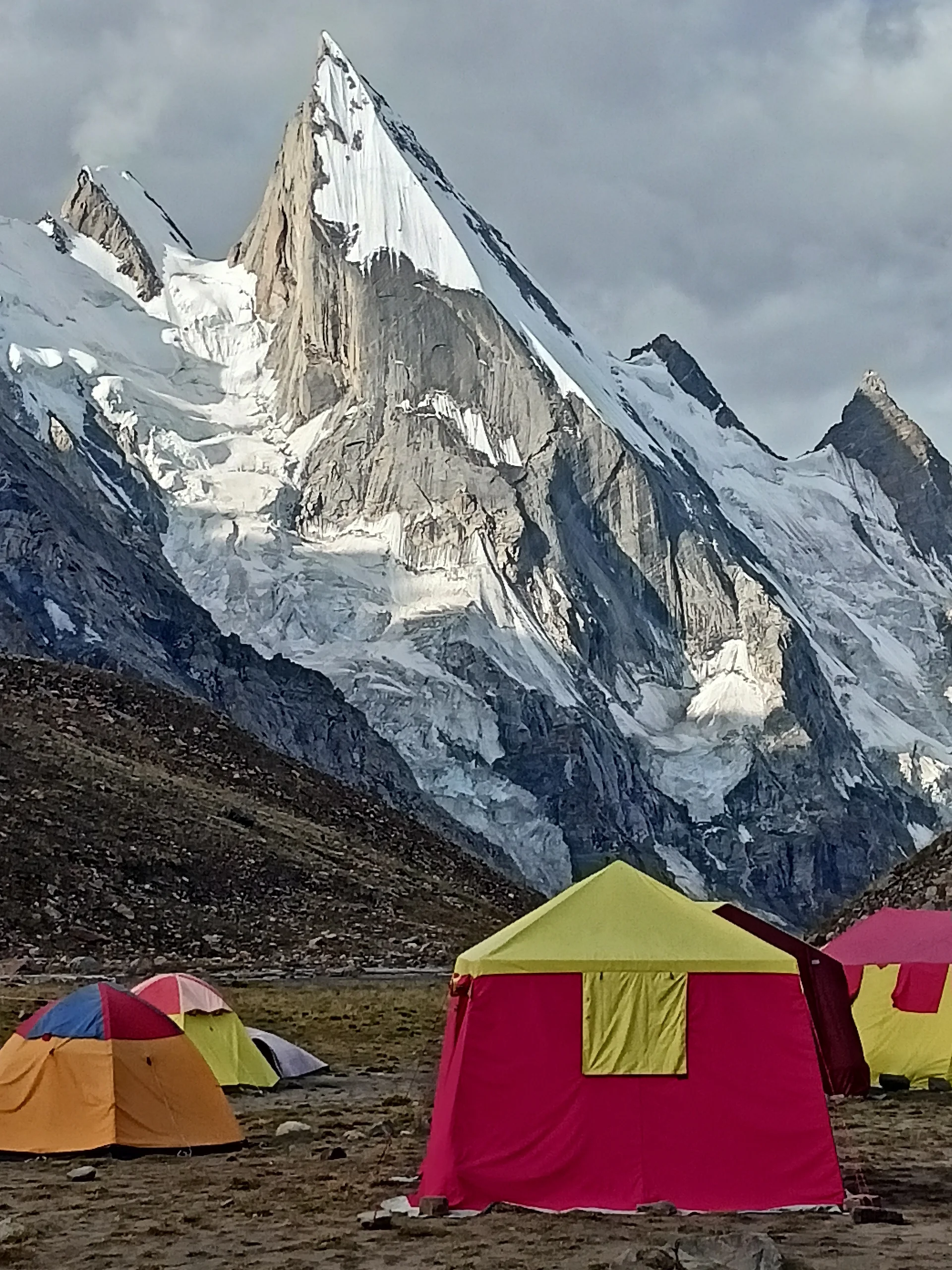 Reise zu den höchsten Bergen der Welt | © Brunner Josef
