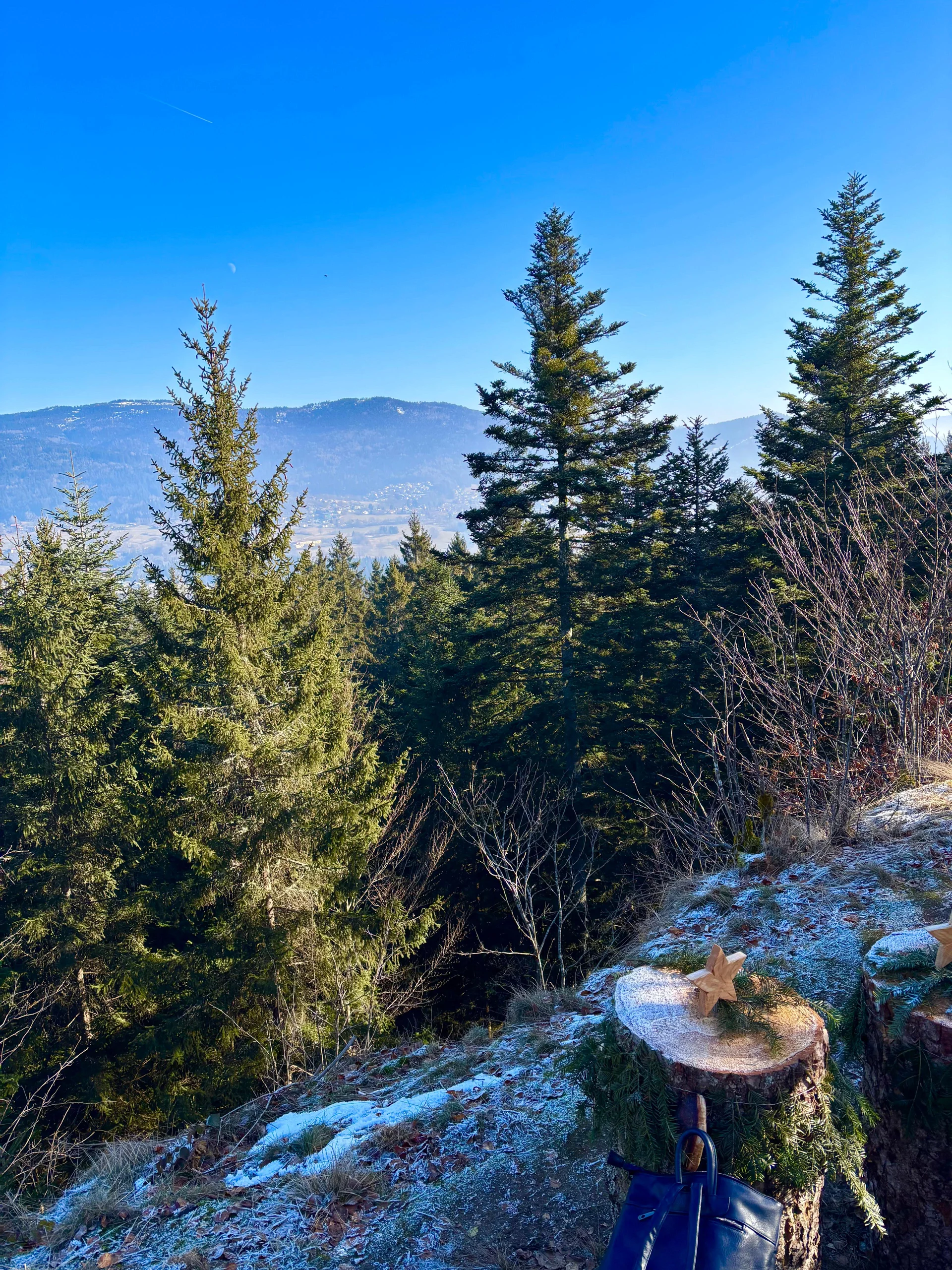Winterwanderung auf dem Wolfgangsweg | © Gina Mandl / Killesreiter Marlene