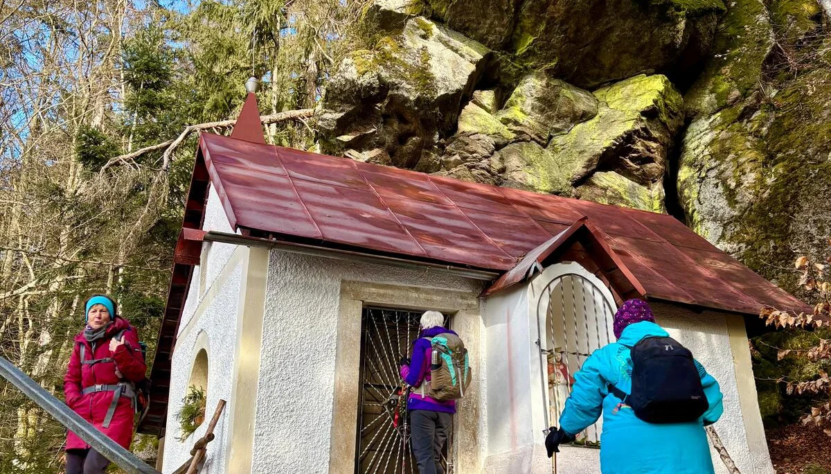 Winterwanderung auf dem Wolfgangsweg | © Gina Mandl / Killesreiter Marlene